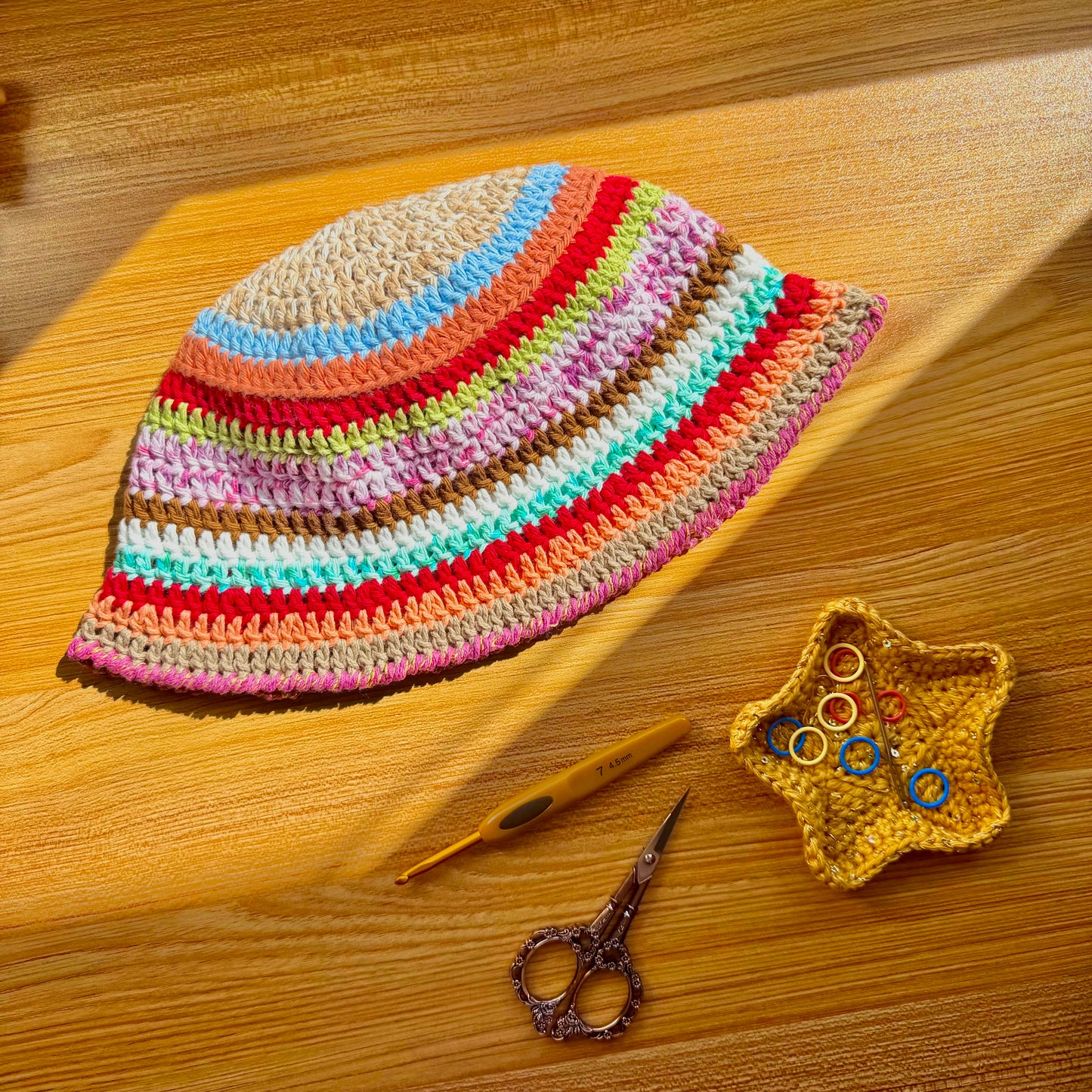 crochet bucket hat